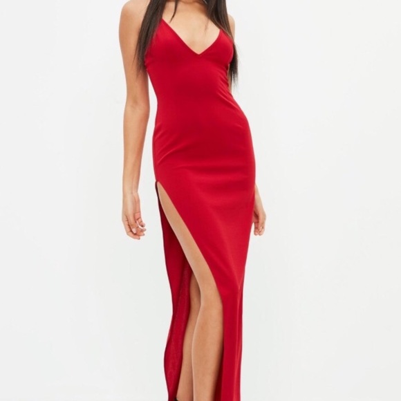 Red Formal dress - Picture 2 of 7